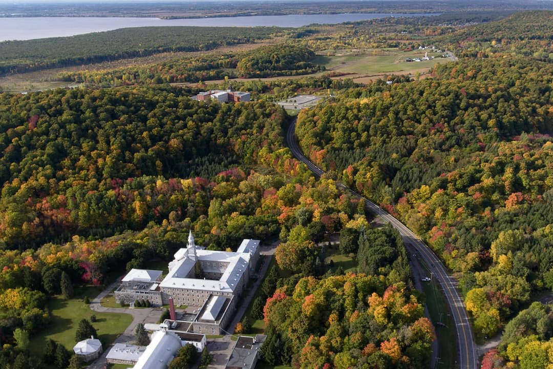 Sentiersdelabbayedoka