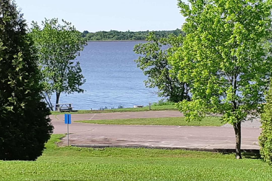 campingparcmunicipalcarillon