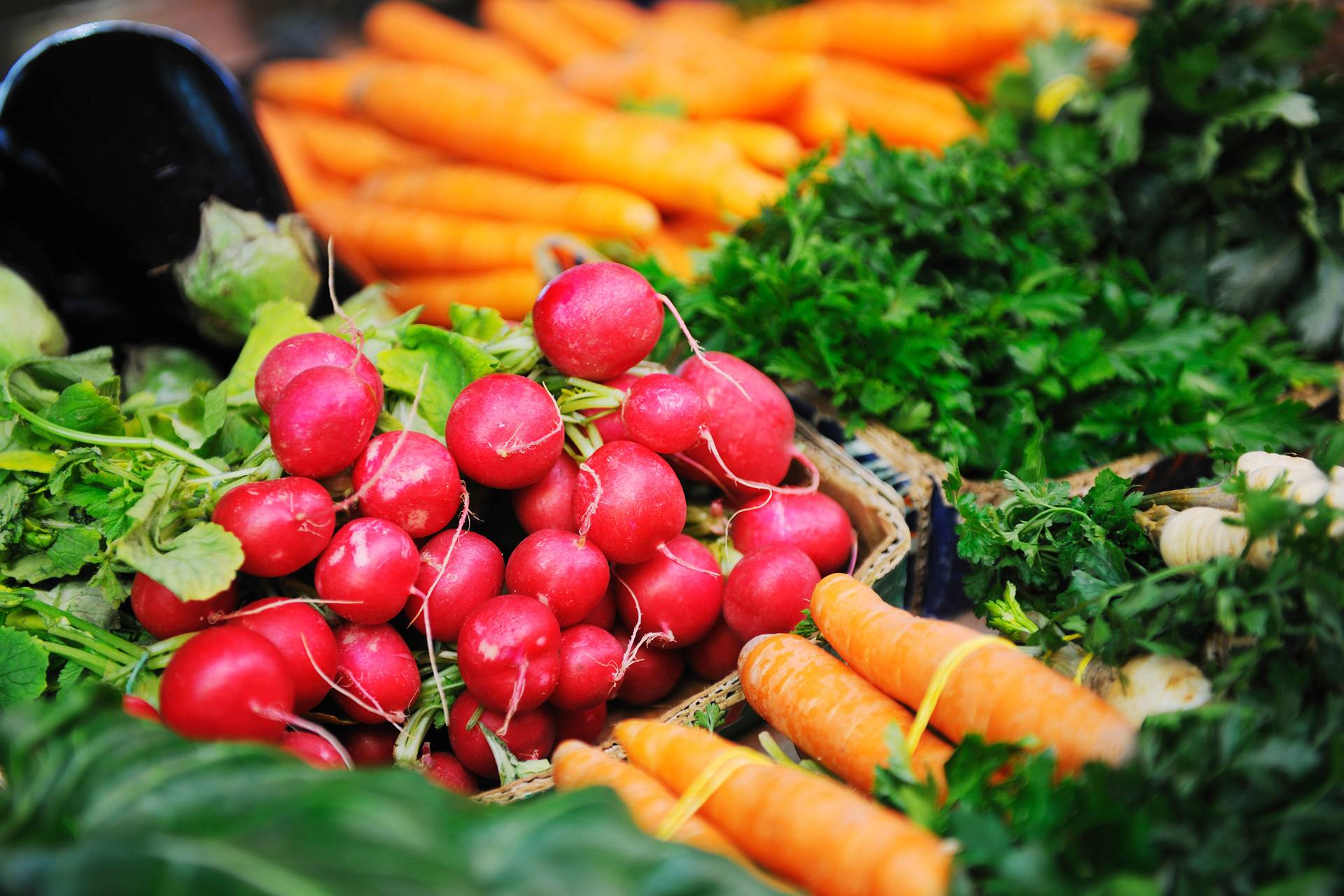 Kiosques de fruits et légumes et marchés publics