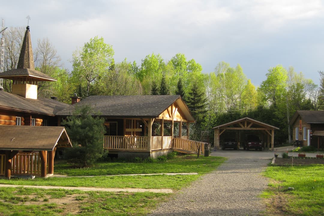 Abbaye Orthodoxe De La Protection De La Mère De Dieu
