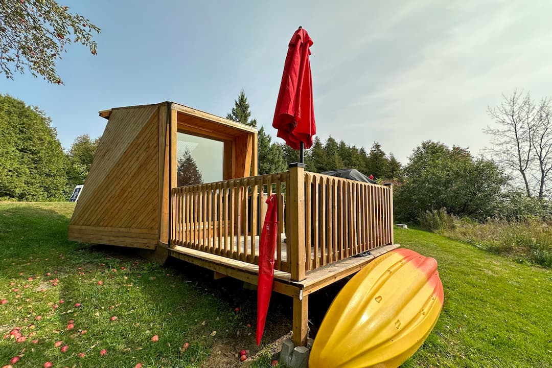 Kujuk vu de l'extérieur