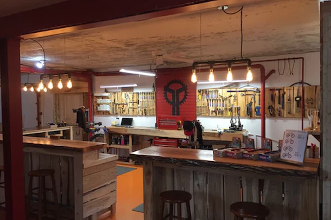 Boutique Tomahawk Cycle