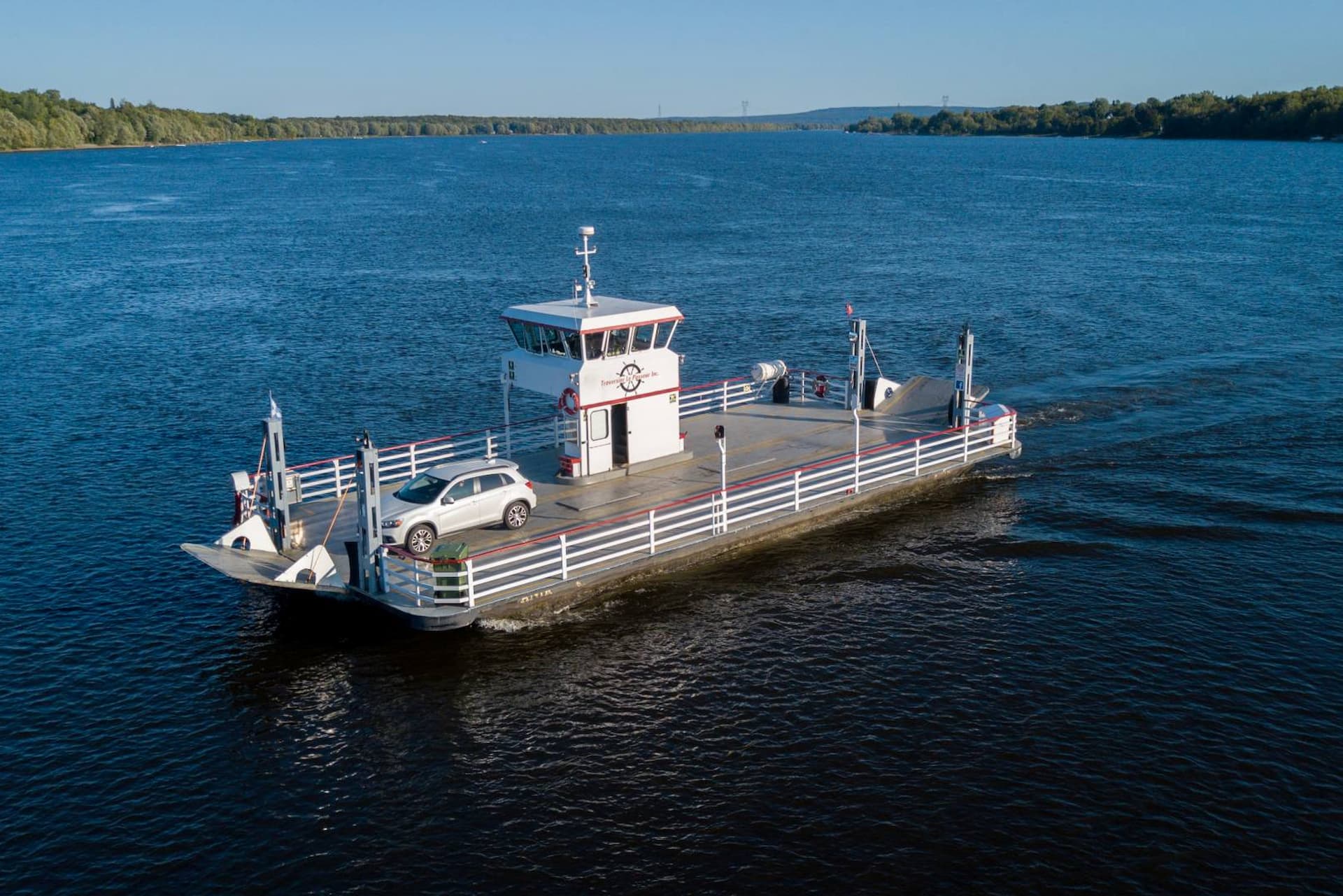 Avion, bateau, hélico et traversier