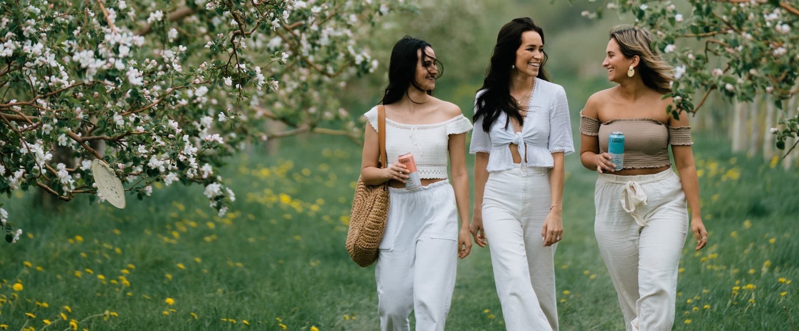 8 vergers en fleurs où faire un pique-nique de rêve ce printemps