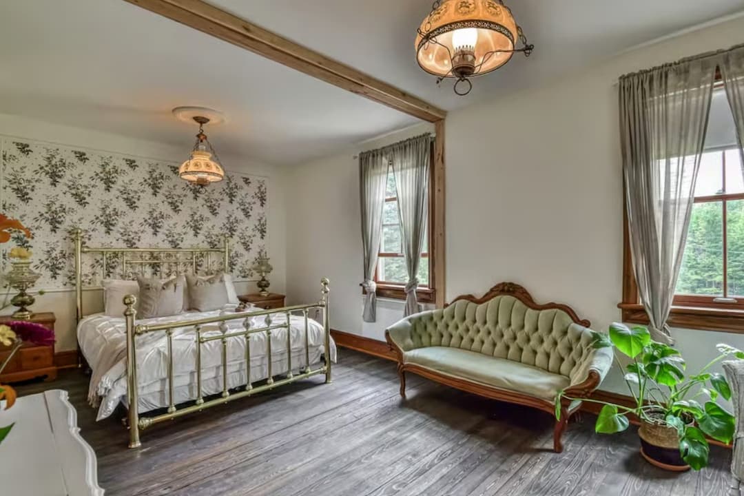 chambre chic, suite avec divan, décor vintage