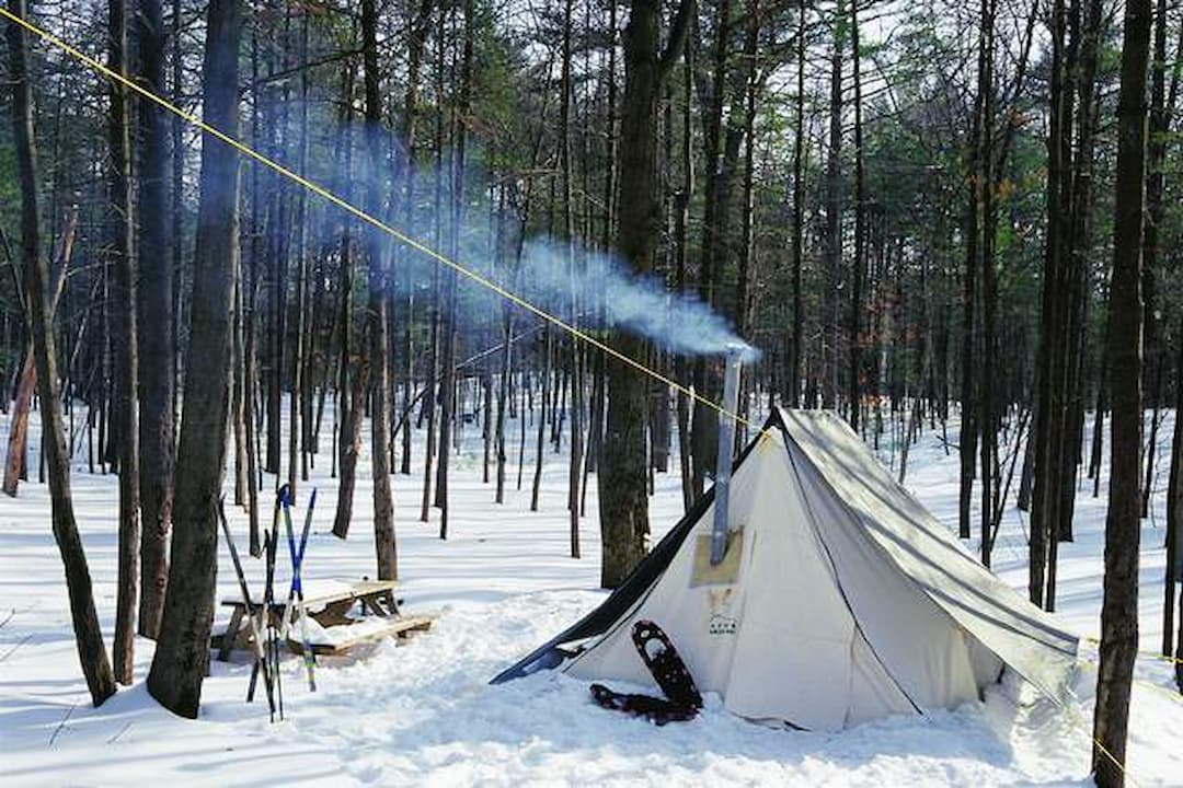 Camping hivernal : une activité à découvrir